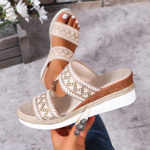 6932548d-c8a4-4acb-82b3-1ccc3e3df332.jpg Fashion Wavy Pattern Woven Sandals Summer Casual Ethnic Style Slippers Linen Bottom Wide Strap Wedges Shoes For Women