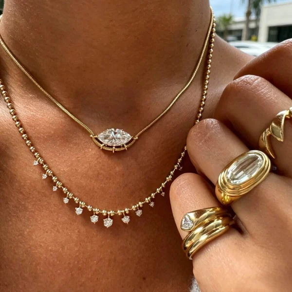 New S-shaped Pink White Water Drop Zircon Charm Pendant Necklace Hip Hop Women Men Full Paved 5A Cubic Zirconia Charm Jewelry