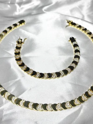 2026 Geometric Moon Shaped Cuban Link Chain Paved Bling Cz High Polished Shiny Gold Color Necklace Choker Women Jewelry