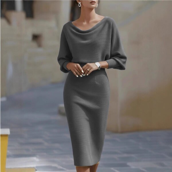 a38f519c-211b-4a23-a46b-74dc77d58b8f.jpg Pleated Batwing Sleeve Midi Dress - Women's Fashionable A-Line Casual Daywear